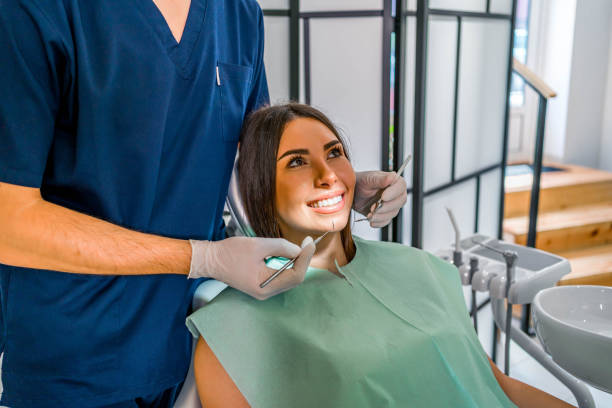 Best Wisdom Tooth Removal  in Astia, OR